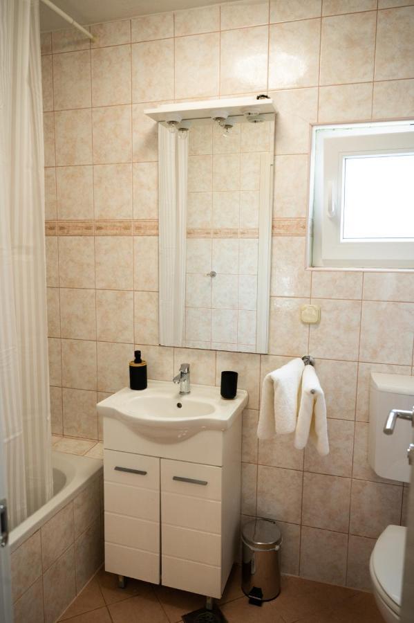 Apartmant Green Treasure Marcana Exterior photo
